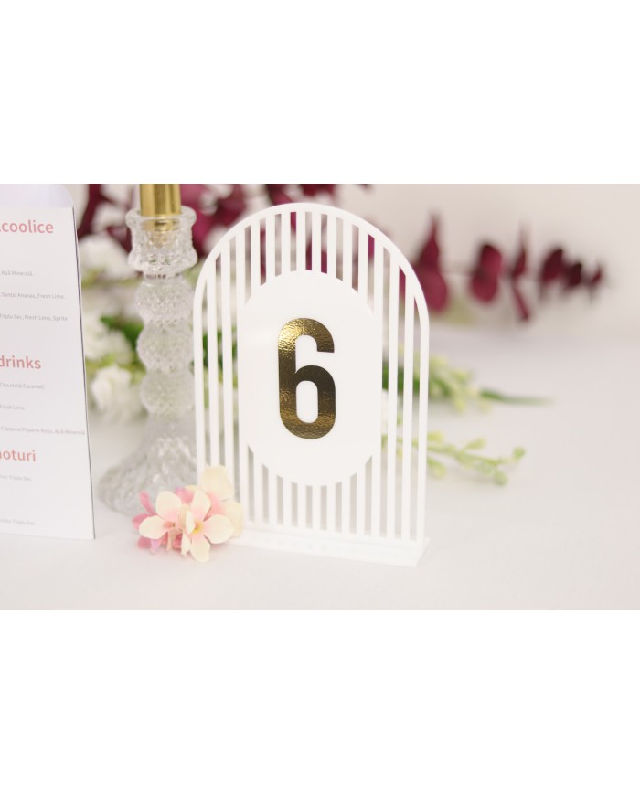 Set Numere de Masă Plexiglas Semioval Simetric, de la 1 la 20, Accesorii pentru Evenimente, Nuntă, Botez, Alb Gold