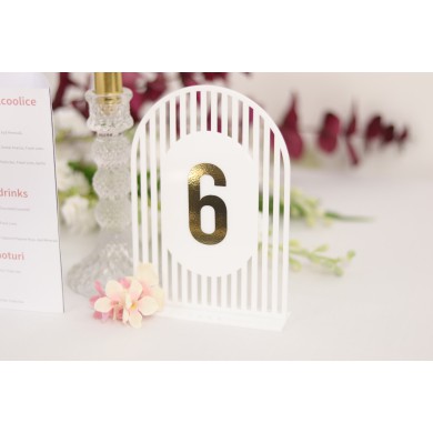 Set Numere de Masă Plexiglas Semioval Simetric, de la 1 la 20, Accesorii pentru Evenimente, Nuntă, Botez, Alb Gold