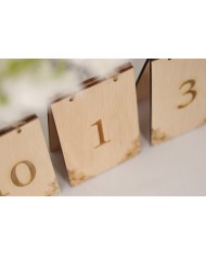 Set Numere de Masă Lemn Model Elegant "Agrișe", de la 1 la 20, Nuntă, Botez, Evenimente Speciale