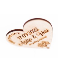 Invitatie tip Save the Date pentru a anunta data nuntii, din lemn, gravata pe laser, set de 10